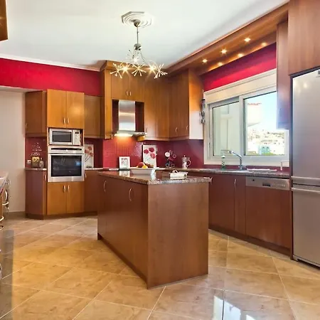 Crystal Chateau: μaisonette Above The Sea Apartment Karpathos Town (Pigadia)